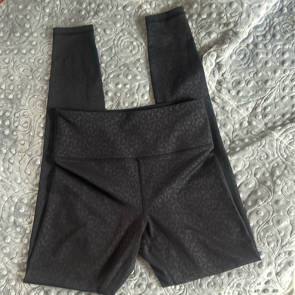 ZYIA ACTIVE Black Leopard Leggings (6-8) 🖤